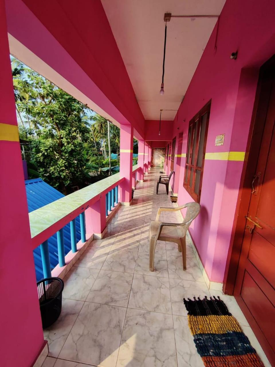 The Happy Land Homestay Варкала Екстер'єр фото